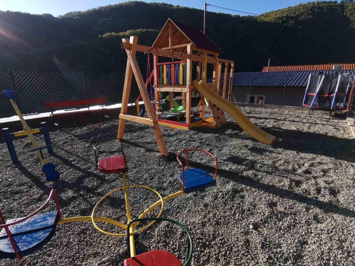 Aphrodite Hills Apartments-Stara Planina Crni Vrh Exterior photo